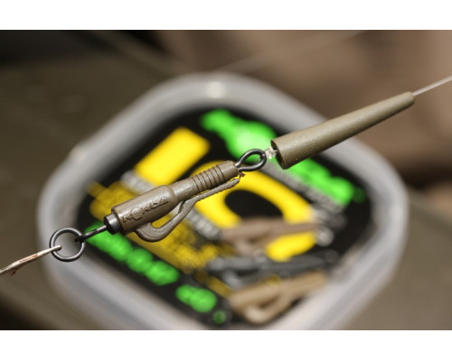 Гибридная оснастка Korda Hybrid Lead Clip Leader 40 lb Clay 100 см