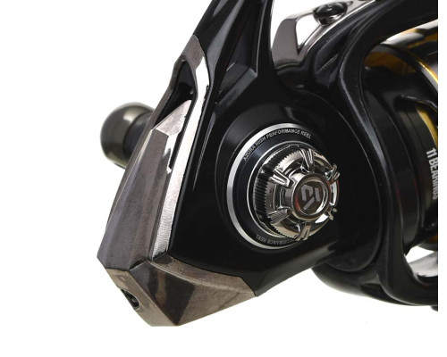 Катушка спиннинговая Azura Safina 1000S