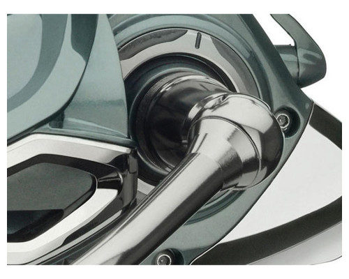 Катушка Daiwa Emcast 25A