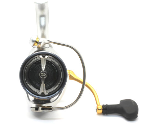 Катушка Daiwa 21 Freams FC LT 2000S