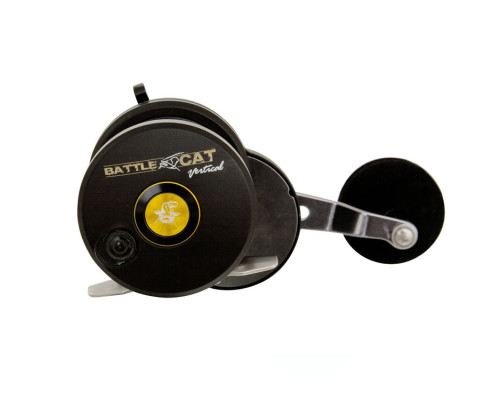 Катушка мультипликаторная Black Cat Battle Cat Vertical LH 710
