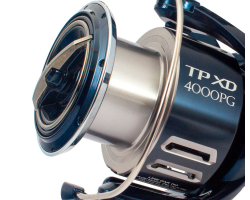 Катушка спиннинговая Shimano Twin Power `21 XD 4000PG FA